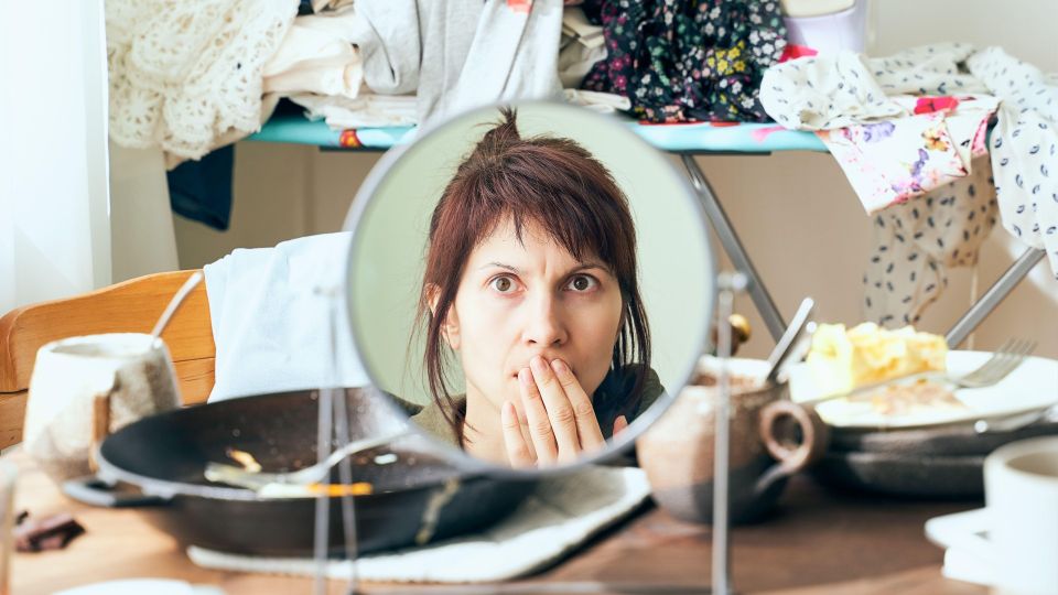 Подруги всегда будут считать вас неряхой: вот какие ошибки вы делаете при уборке