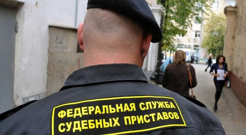 Госдума против произвола: предложены меры по защите должников от давления приставов