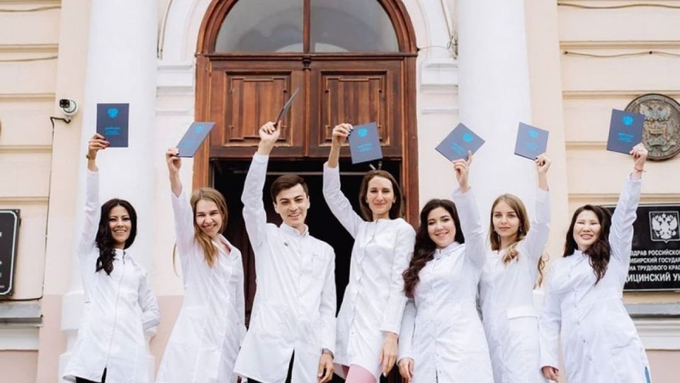 Системные проблемы в медобразовании: как престиж и доступность разрушает здравоохранение России