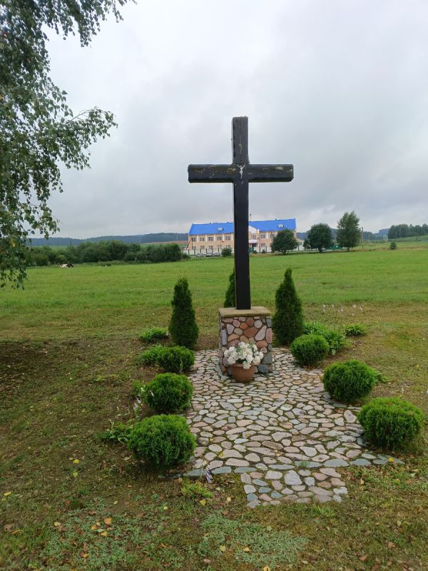 Кресты у дорог Гродненской области: больше чем просто символы веры