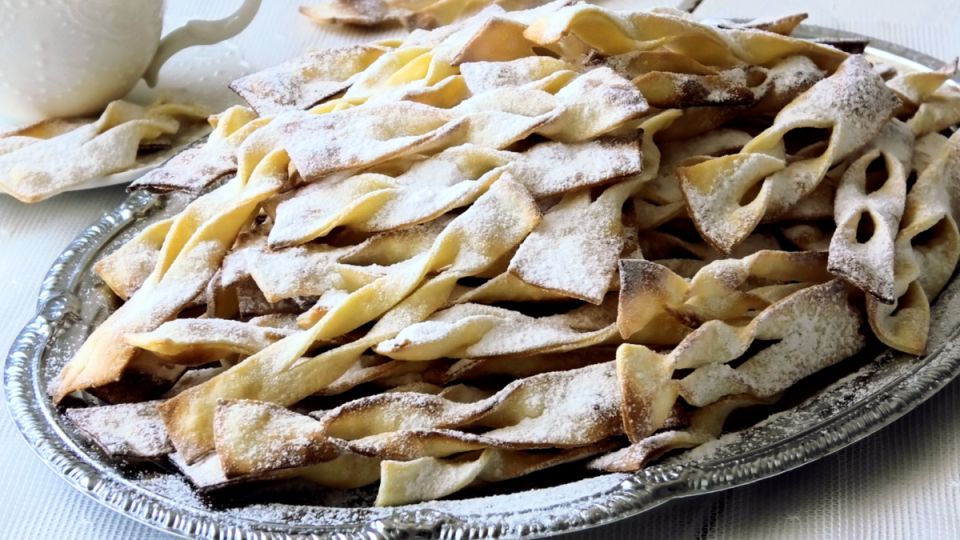 Хворост без масла: вкусное лакомство для всей семьи